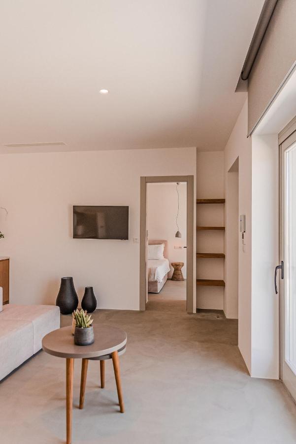 Amarelo Suites Klouvas Экстерьер фото
